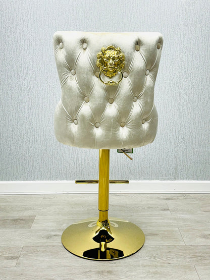 Victoria Knocker Breakfast Stool