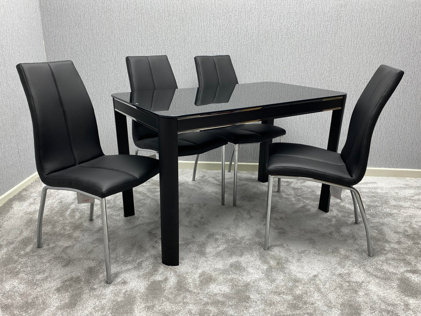 Morano Black Glass Table with Carlo Chairs