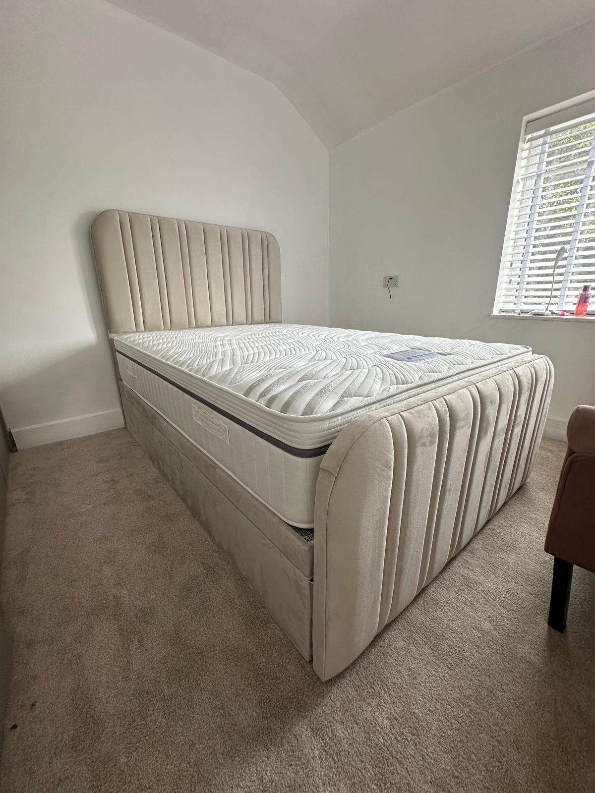 Luxury Curve End Lift Ottoman Divan