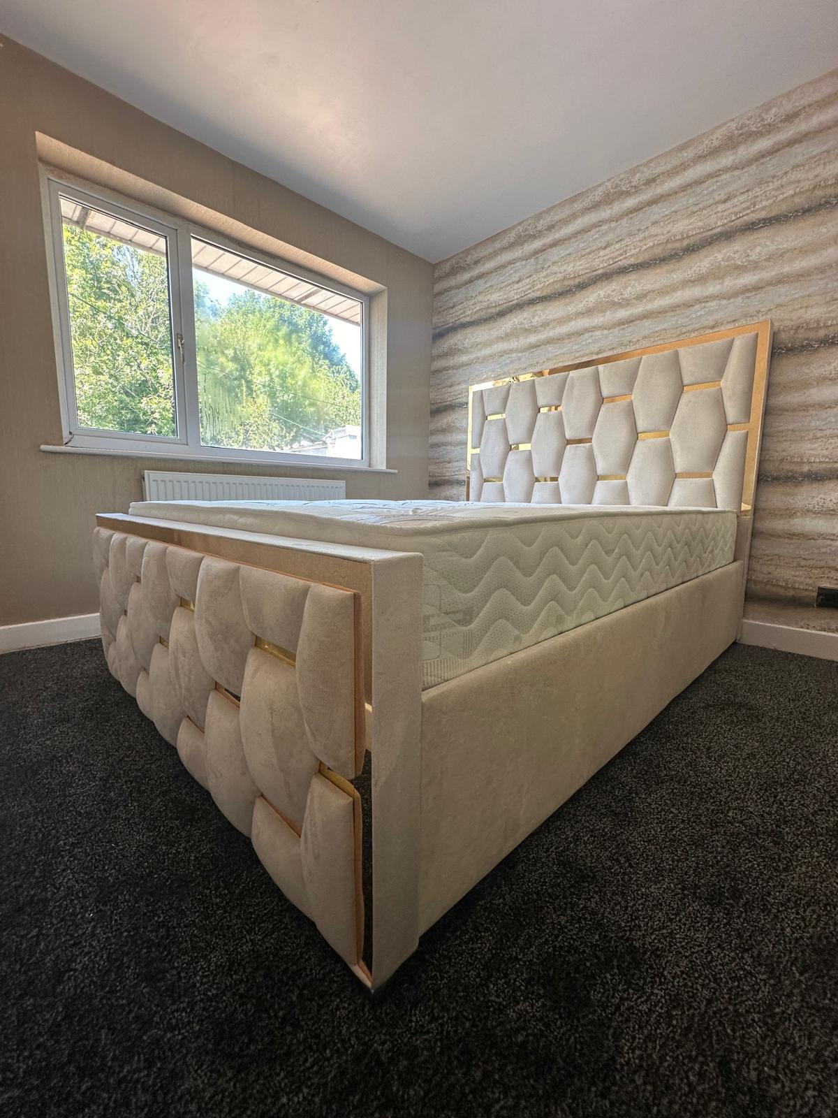 Hex Frame Ottoman Divan